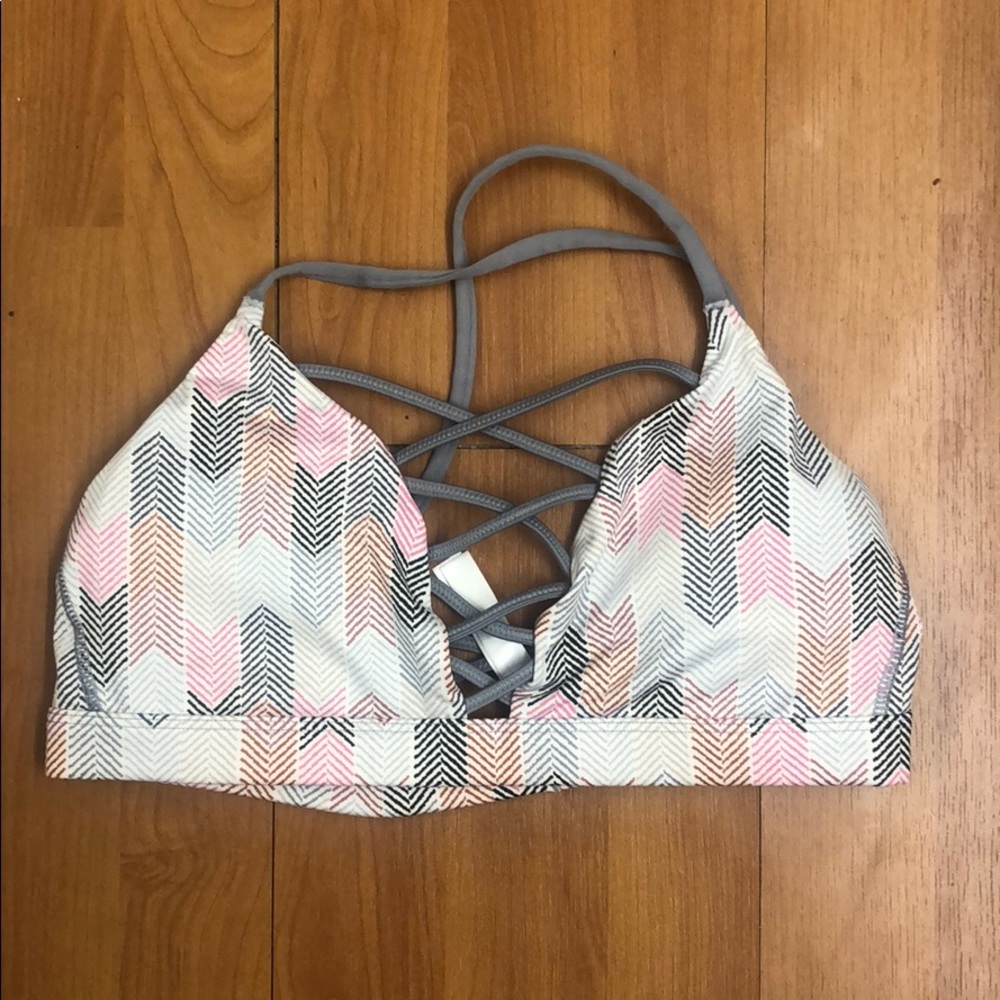 NWOT Victoria’s Secret Sport bra. M